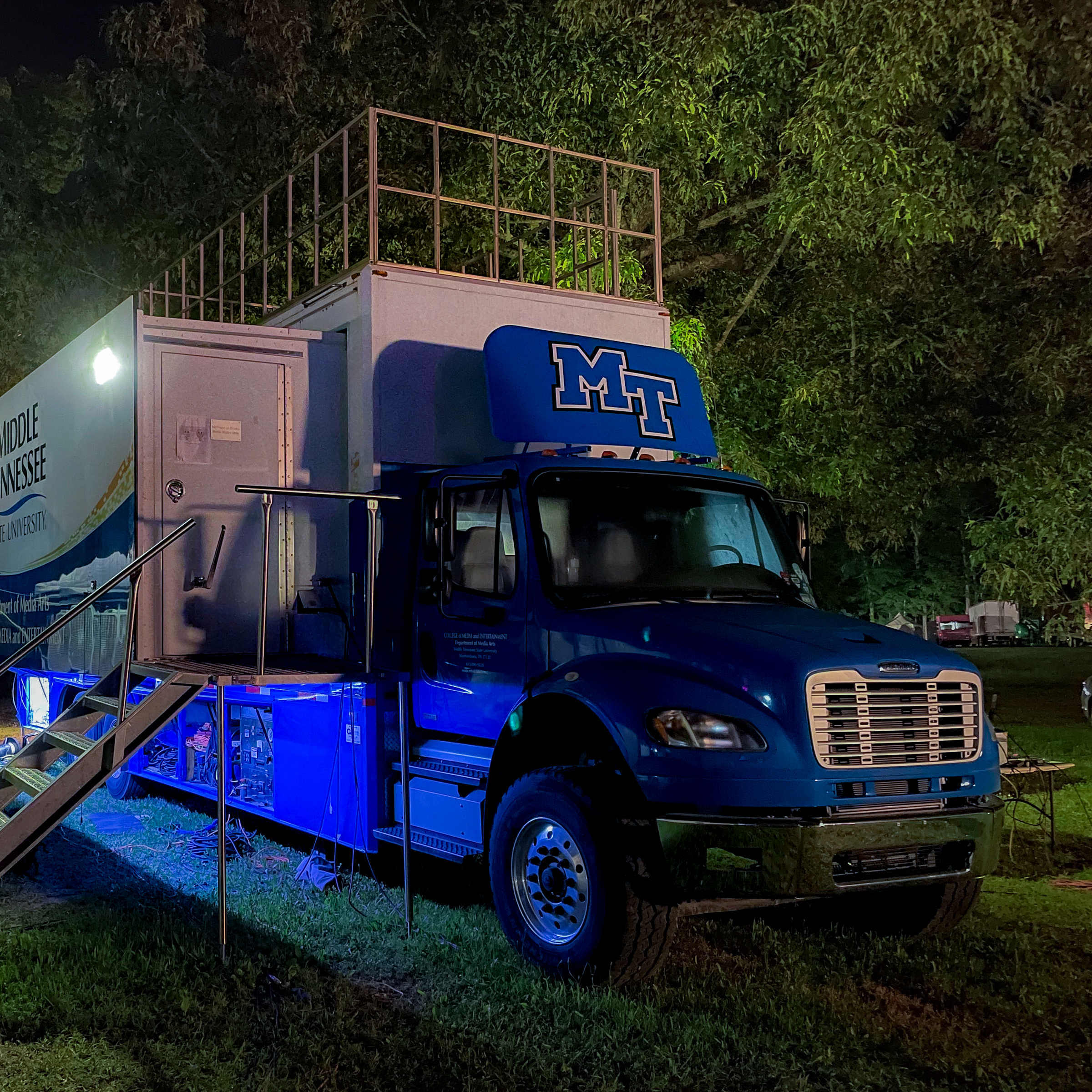 MTSU Students power Bonnaroo 2024 broadcast with Focusrite RedNet “The Truck” – the MTSU audio truck at Bonnaroo